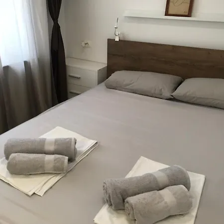 Apartment Dotta Komin (Dubrovnik-Neretva)